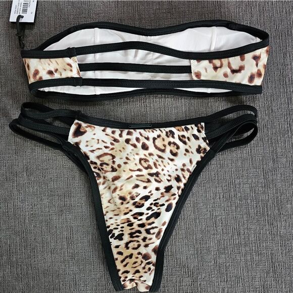 Kendal & Kylie Cagey Strappy Bandeau 2 piece Bikini low rise bottom Xsmall - Picture 2 of 13